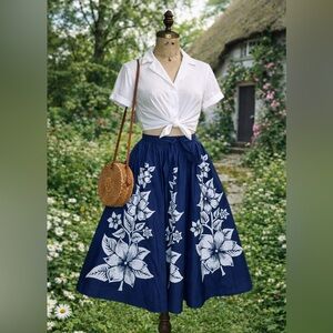 Vintage 1970s Cotton Hand Stamped Navy Blue Floral Hawaiian Midi Skirt